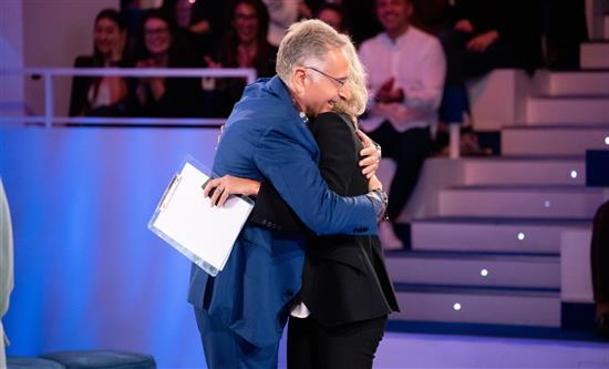 Saturday, January 13: Leader of the night Canale 5 with the debut of C'è Posta Per Te (31.1%); Tali e Quali 17.6%